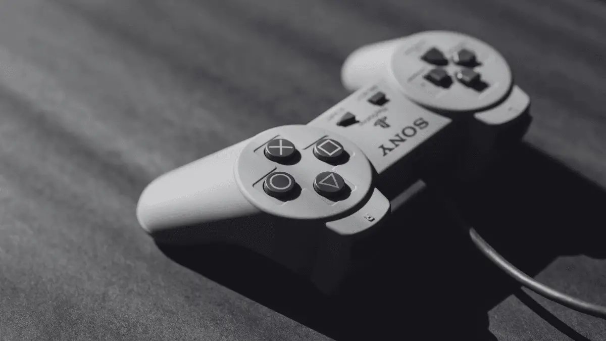 Original PlayStation DualShock controller showing Sony's dual analog layout